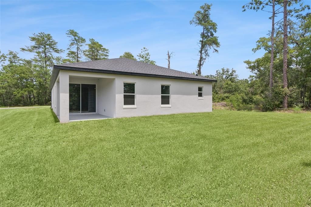 En Venta: $329,900 (4 camas, 3 baños, 1990 Pies cuadrados)