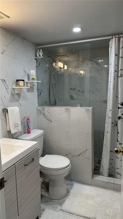 На продажу: $149,900 (2 спален, 1 ванн, 865 Квадратных фут)