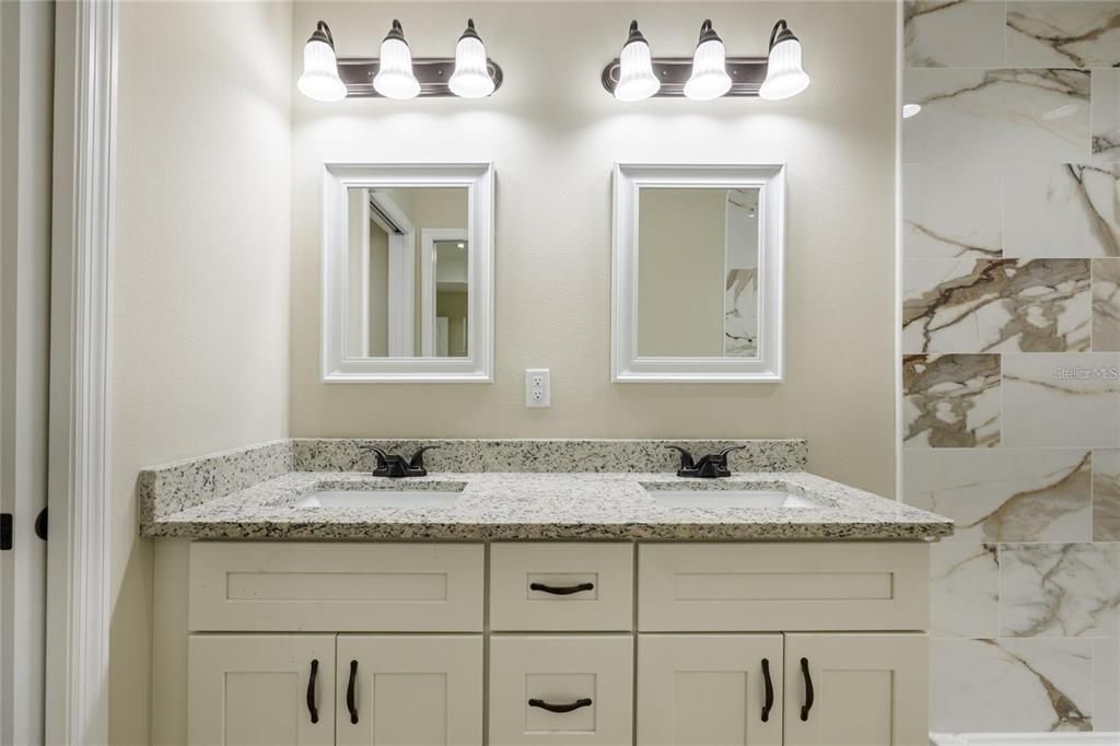 For Sale: $269,900 (3 beds, 2 baths, 1449 Square Feet)