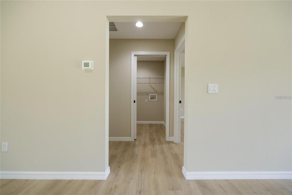 For Sale: $269,900 (3 beds, 2 baths, 1449 Square Feet)