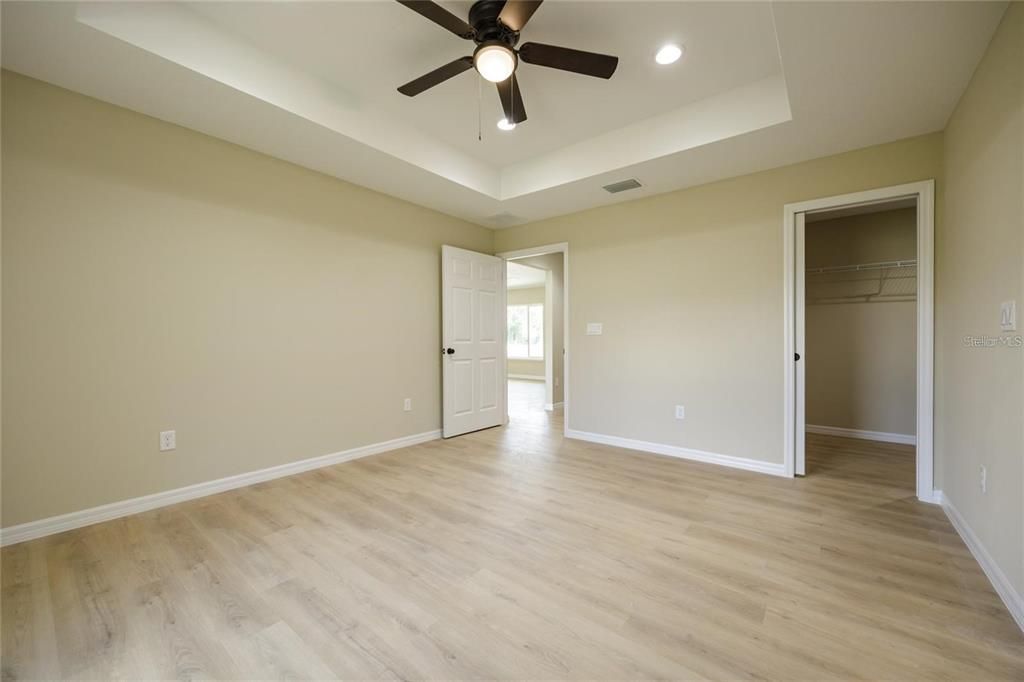 For Sale: $269,900 (3 beds, 2 baths, 1449 Square Feet)
