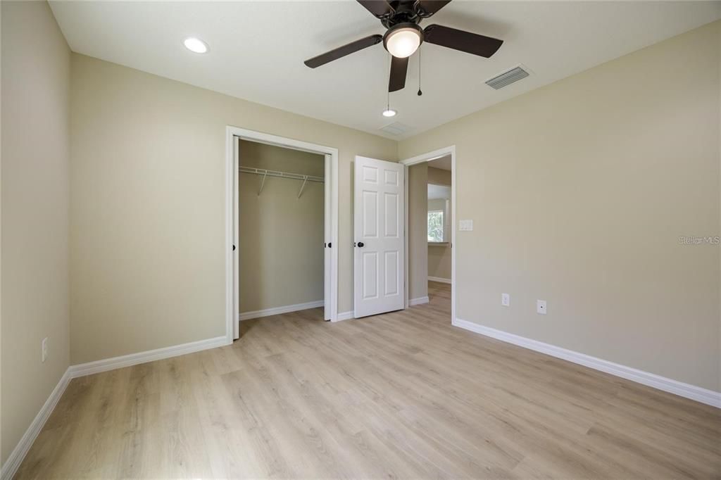 For Sale: $269,900 (3 beds, 2 baths, 1449 Square Feet)