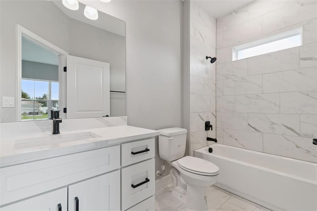 For Sale: $329,900 (4 beds, 3 baths, 1990 Square Feet)