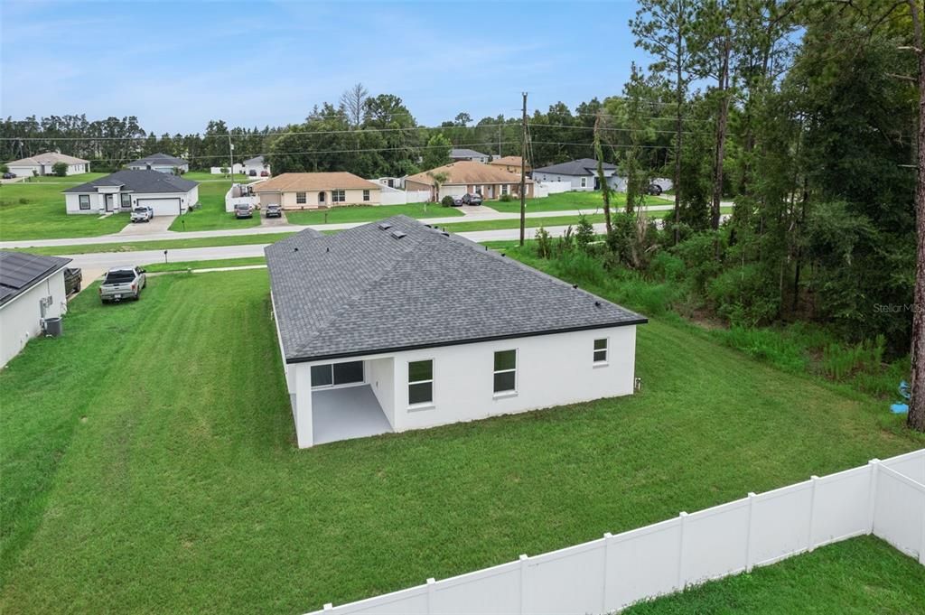 For Sale: $329,900 (4 beds, 3 baths, 1990 Square Feet)