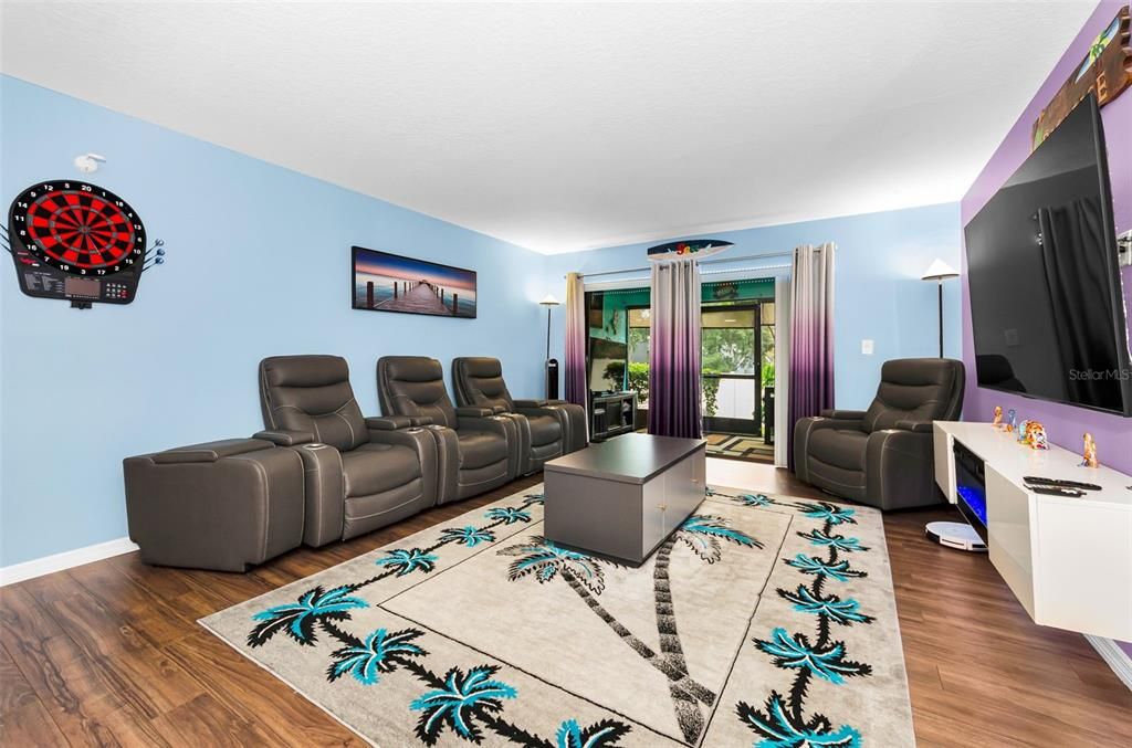 En Venta: $157,000 (1 camas, 1 baños, 825 Pies cuadrados)
