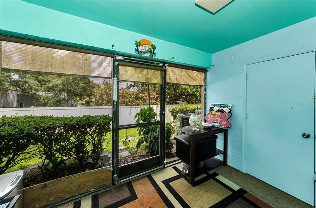 En Venta: $157,000 (1 camas, 1 baños, 825 Pies cuadrados)