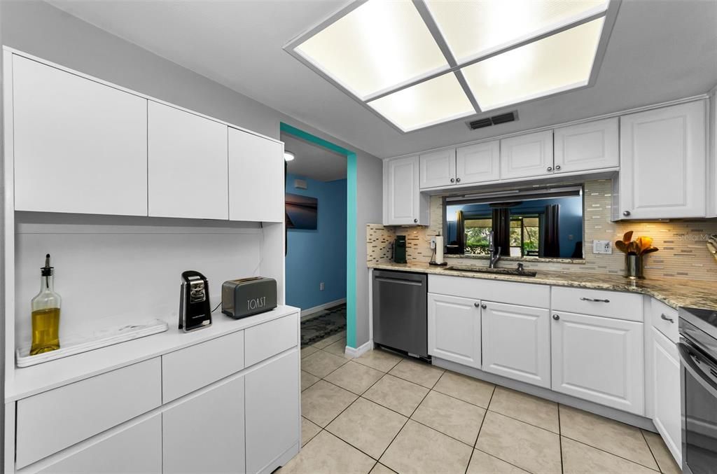 En Venta: $157,000 (1 camas, 1 baños, 825 Pies cuadrados)