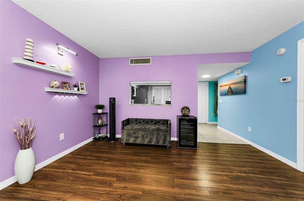 En Venta: $157,000 (1 camas, 1 baños, 825 Pies cuadrados)