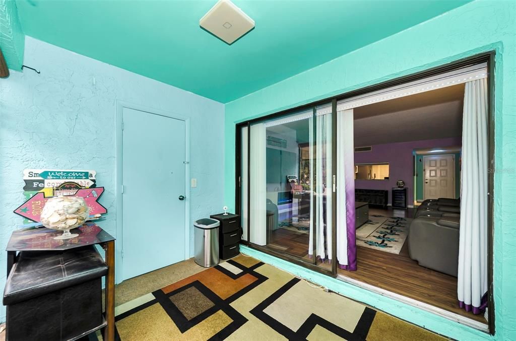 En Venta: $157,000 (1 camas, 1 baños, 825 Pies cuadrados)