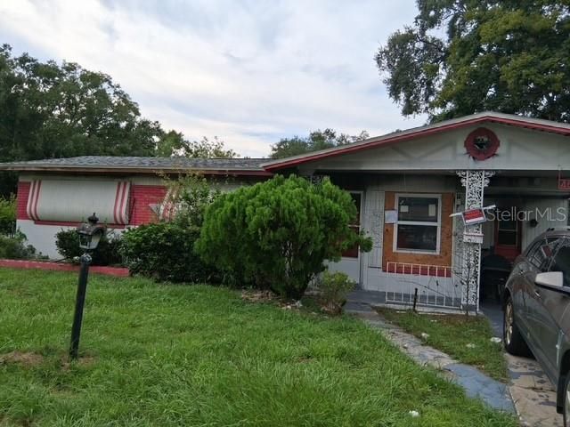 Active With Contract: $149,999 (3 beds, 1 baths, 1096 Square Feet)