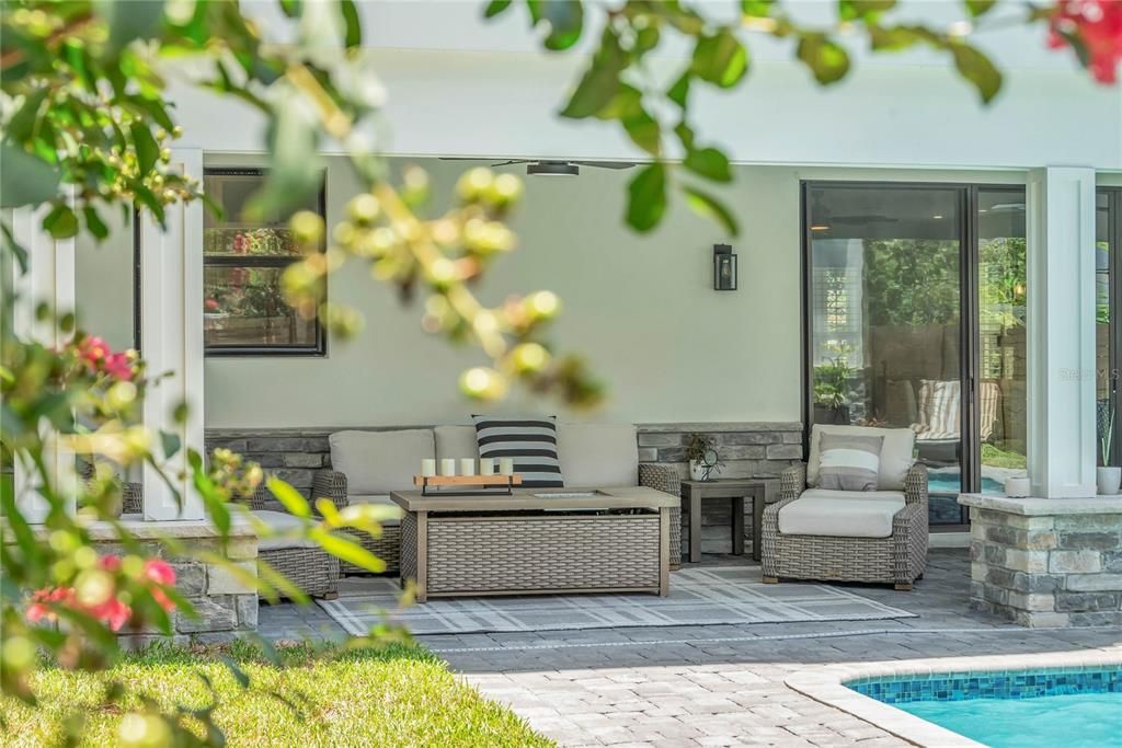 For Sale: $1,495,000 (5 beds, 3 baths, 3218 Square Feet)