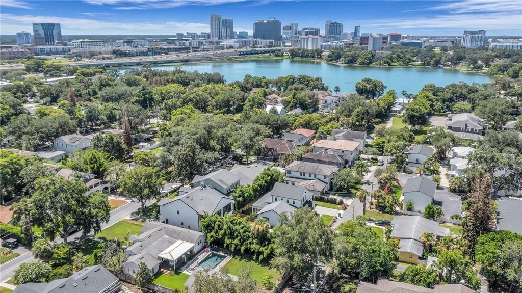 For Sale: $1,495,000 (5 beds, 3 baths, 3218 Square Feet)