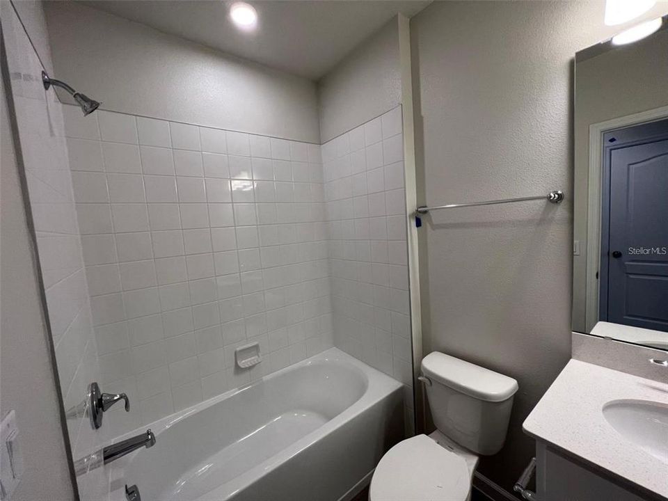 En Renta: $2,500 (4 camas, 3 baños, 1762 Pies cuadrados)