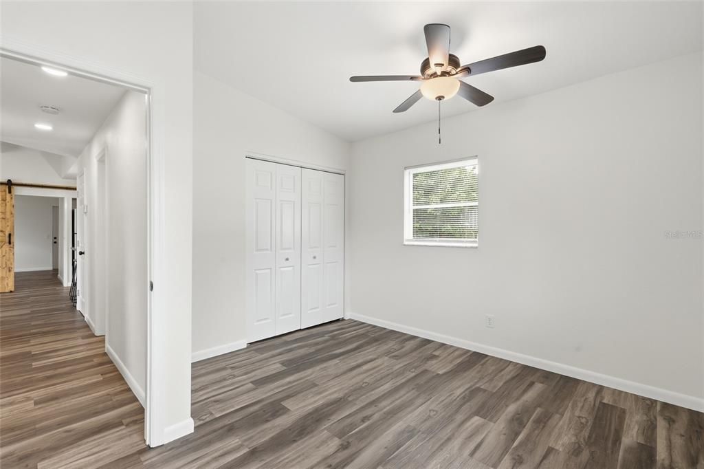For Sale: $235,000 (3 beds, 2 baths, 1165 Square Feet)