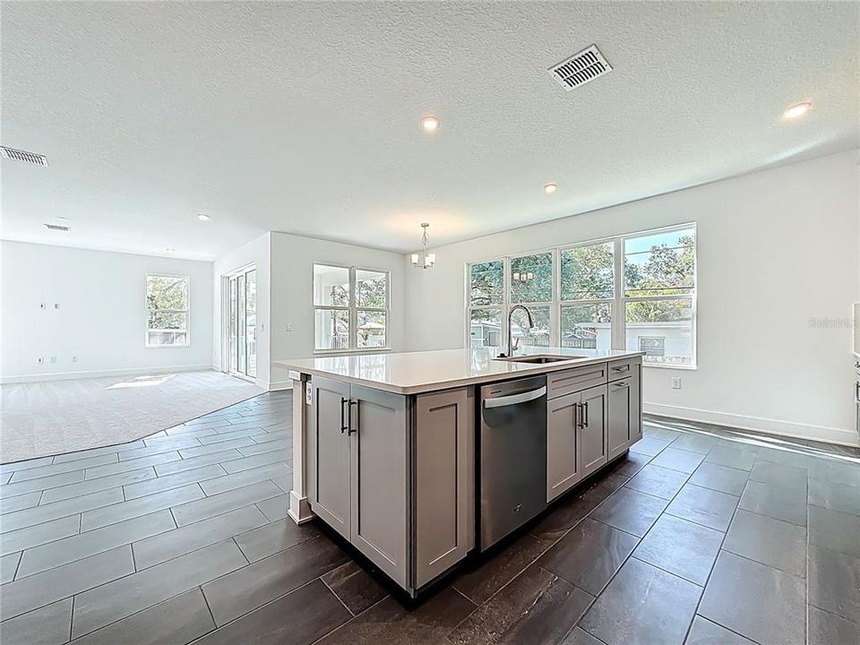 For Sale: $1,345,000 (4 beds, 4 baths, 3306 Square Feet)
