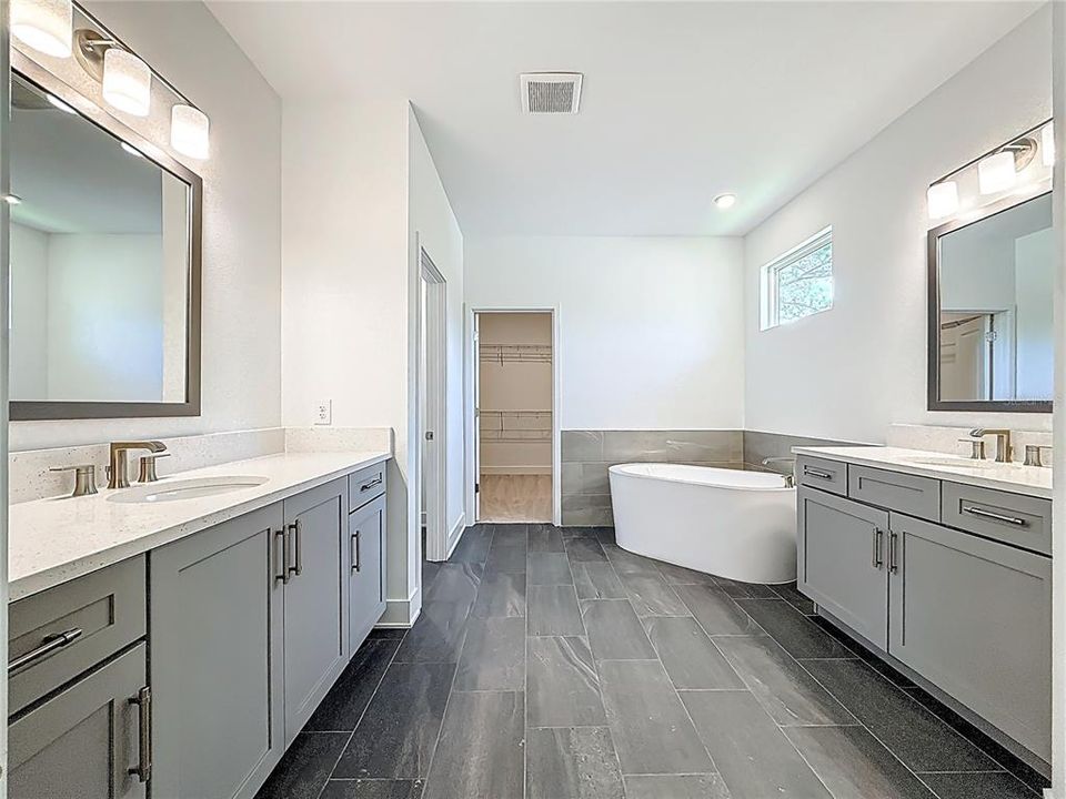 For Sale: $1,345,000 (4 beds, 4 baths, 3306 Square Feet)