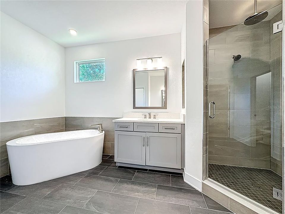 For Sale: $1,345,000 (4 beds, 4 baths, 3306 Square Feet)