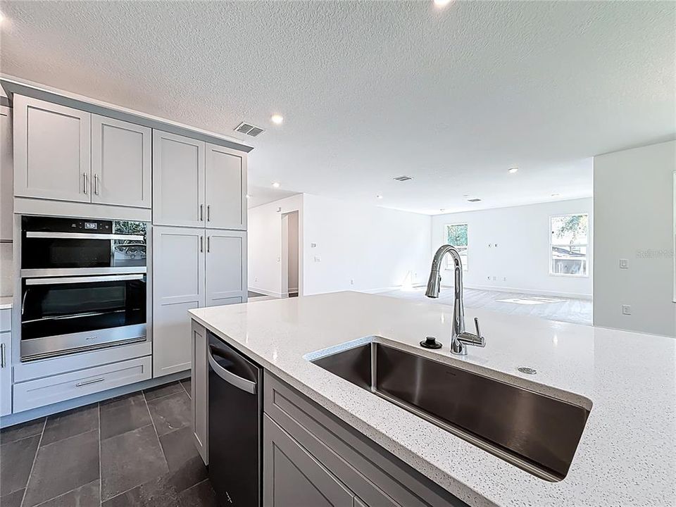 For Sale: $1,345,000 (4 beds, 4 baths, 3306 Square Feet)