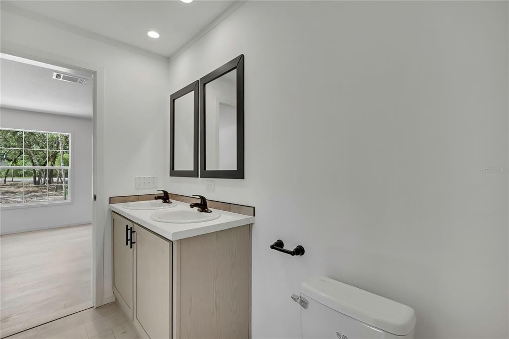 En Venta: $279,900 (3 camas, 2 baños, 1500 Pies cuadrados)