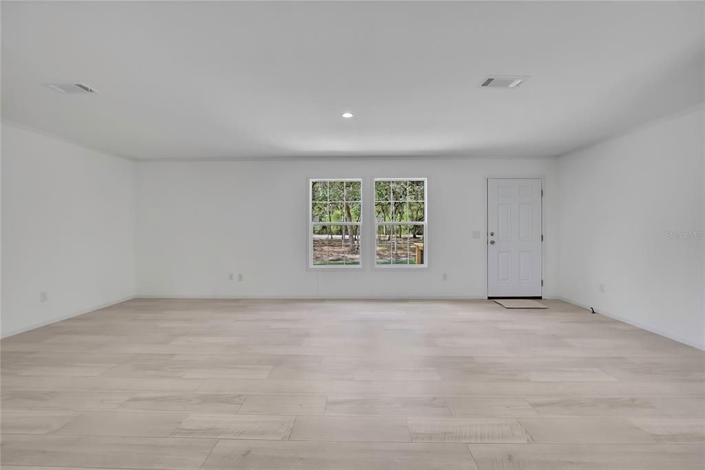 En Venta: $279,900 (3 camas, 2 baños, 1500 Pies cuadrados)
