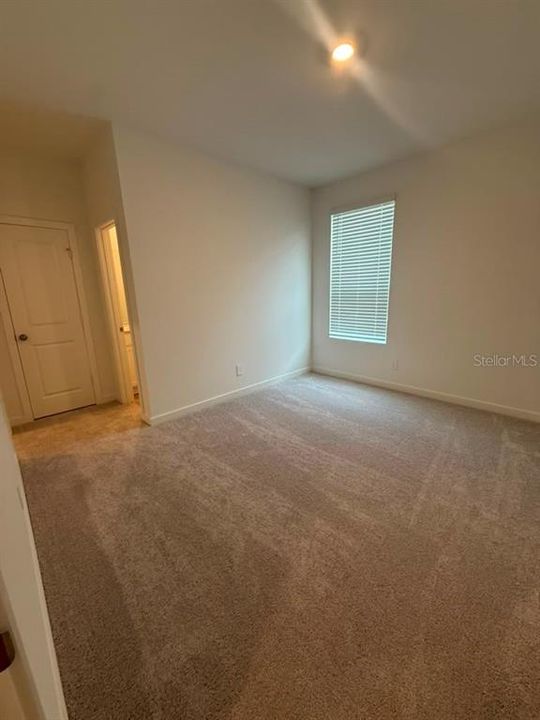 В аренду: $2,900 (4 спален, 3 ванн, 2175 Квадратных фут)