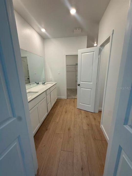 В аренду: $2,900 (4 спален, 3 ванн, 2175 Квадратных фут)