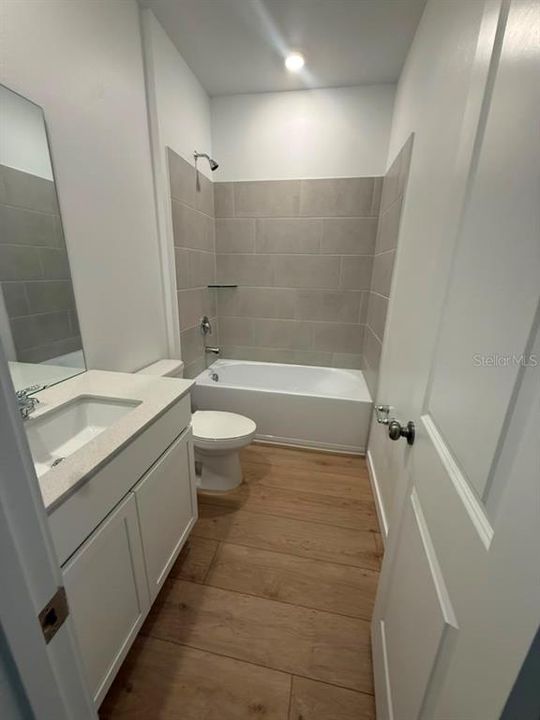 В аренду: $2,900 (4 спален, 3 ванн, 2175 Квадратных фут)
