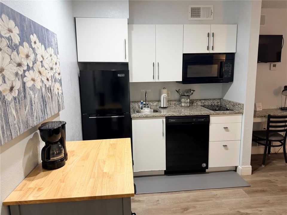 На продажу: $129,900 (1 спален, 1 ванн, 492 Квадратных фут)