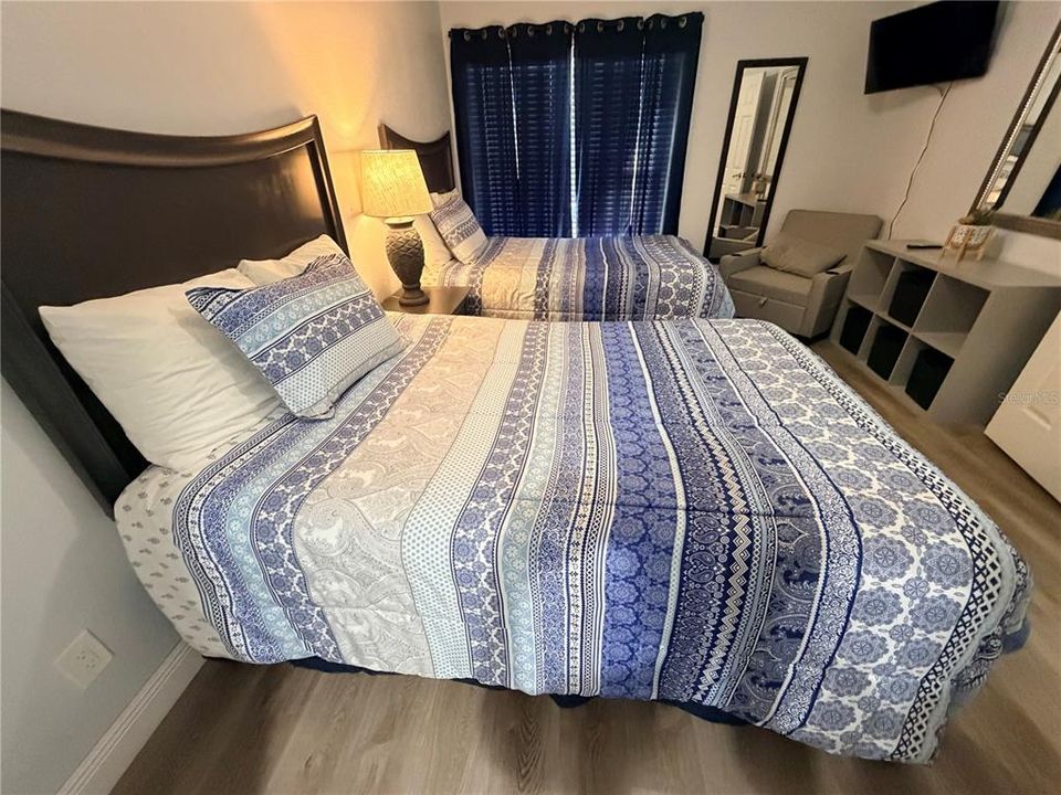 На продажу: $129,900 (1 спален, 1 ванн, 492 Квадратных фут)