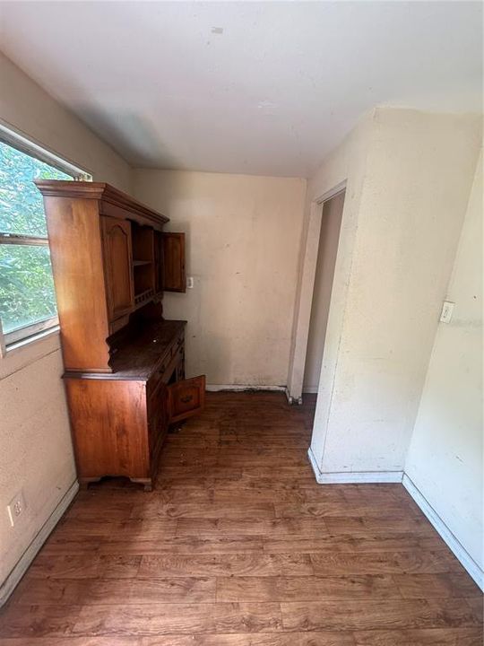 На продажу: $189,000 (2 спален, 2 ванн, 868 Квадратных фут)