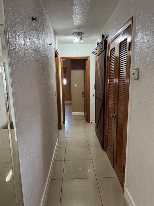 В аренду: $4,500 (4 спален, 2 ванн, 1478 Квадратных фут)