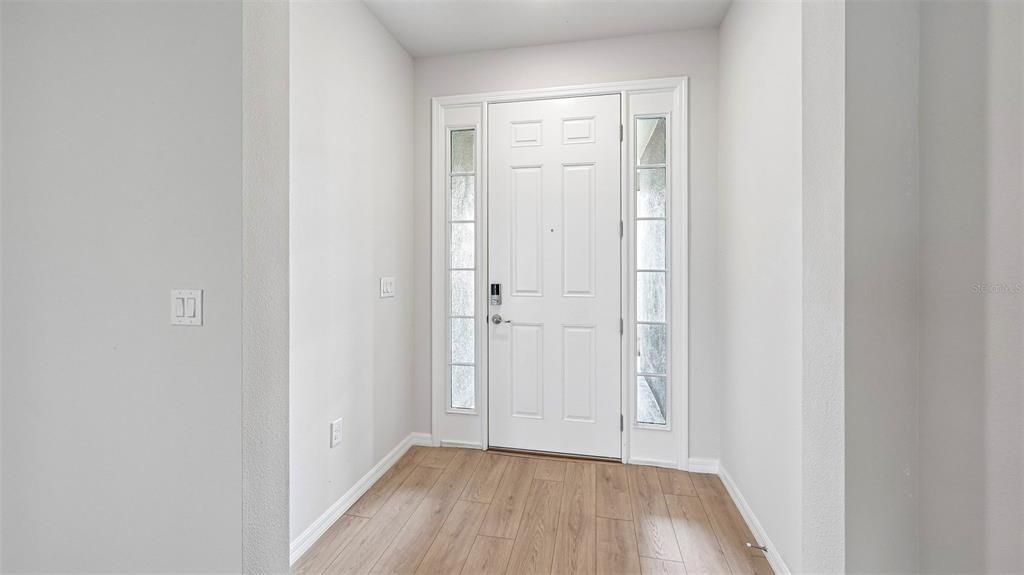 For Sale: $478,990 (3 beds, 2 baths, 1844 Square Feet)