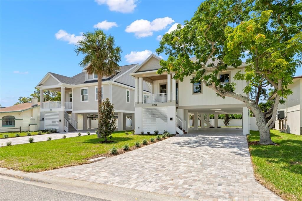 For Sale: $767,500 (4 beds, 2 baths, 1745 Square Feet)