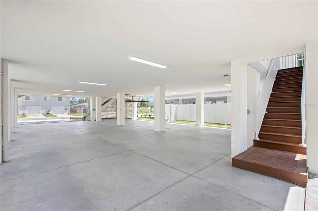 For Sale: $767,500 (4 beds, 2 baths, 1745 Square Feet)