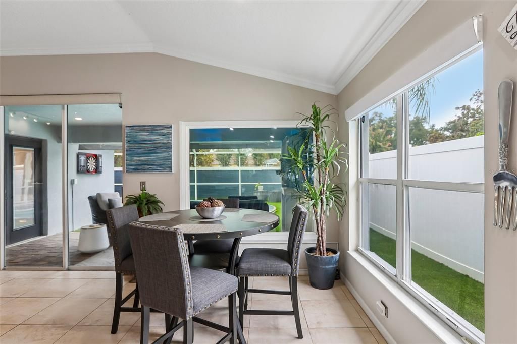 For Sale: $539,900 (4 beds, 2 baths, 2044 Square Feet)