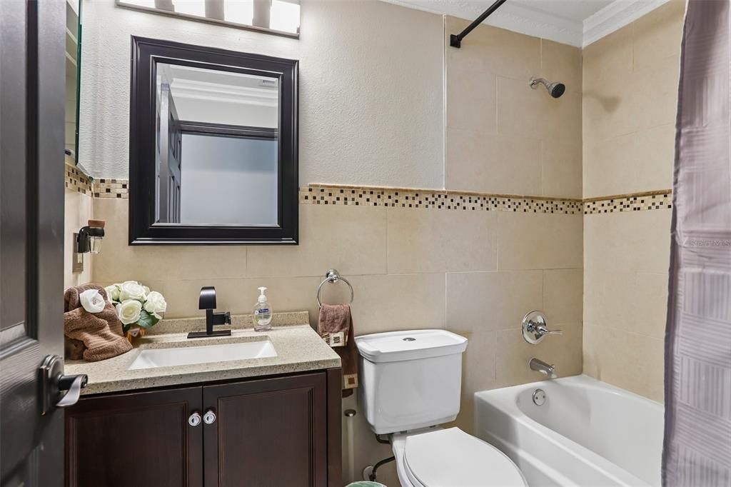 For Sale: $539,900 (4 beds, 2 baths, 2044 Square Feet)