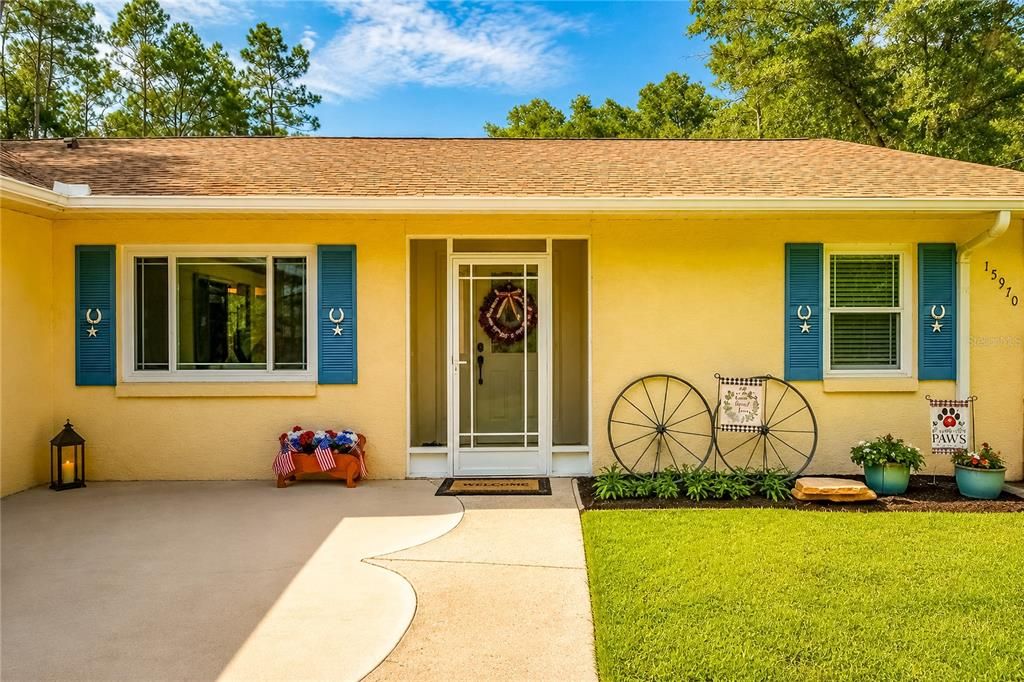 En Venta: $699,900 (3 camas, 2 baños, 2188 Pies cuadrados)