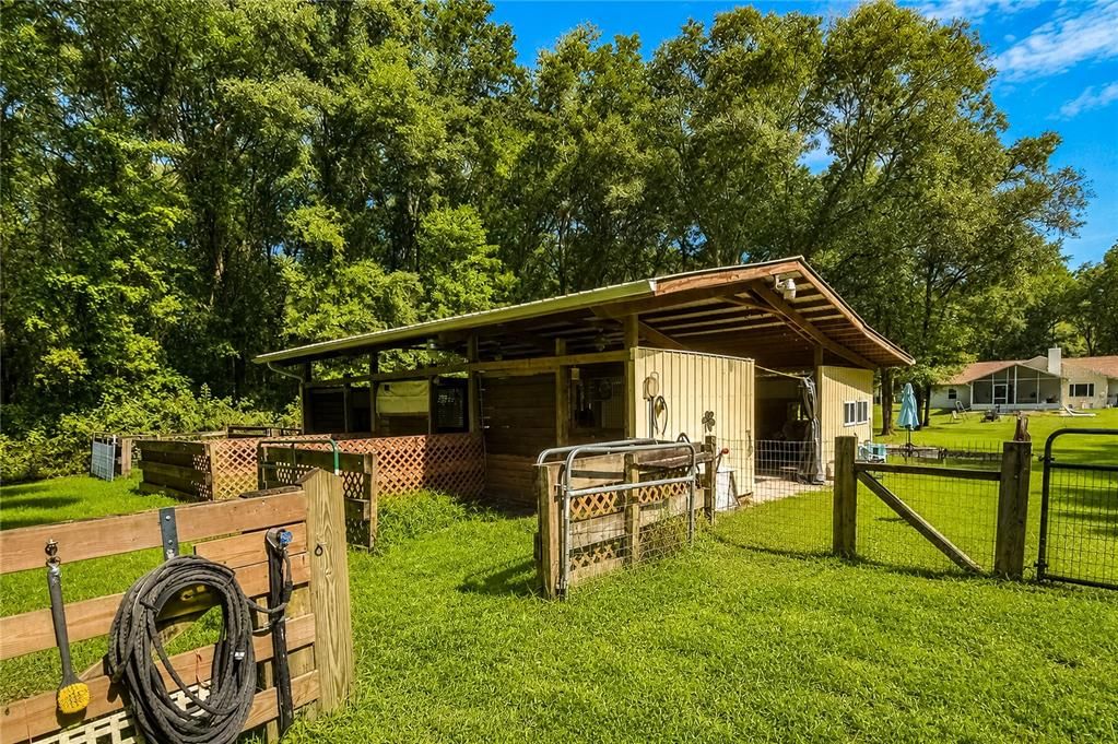 En Venta: $699,900 (3 camas, 2 baños, 2188 Pies cuadrados)