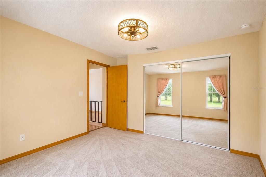 En Venta: $699,900 (3 camas, 2 baños, 2188 Pies cuadrados)