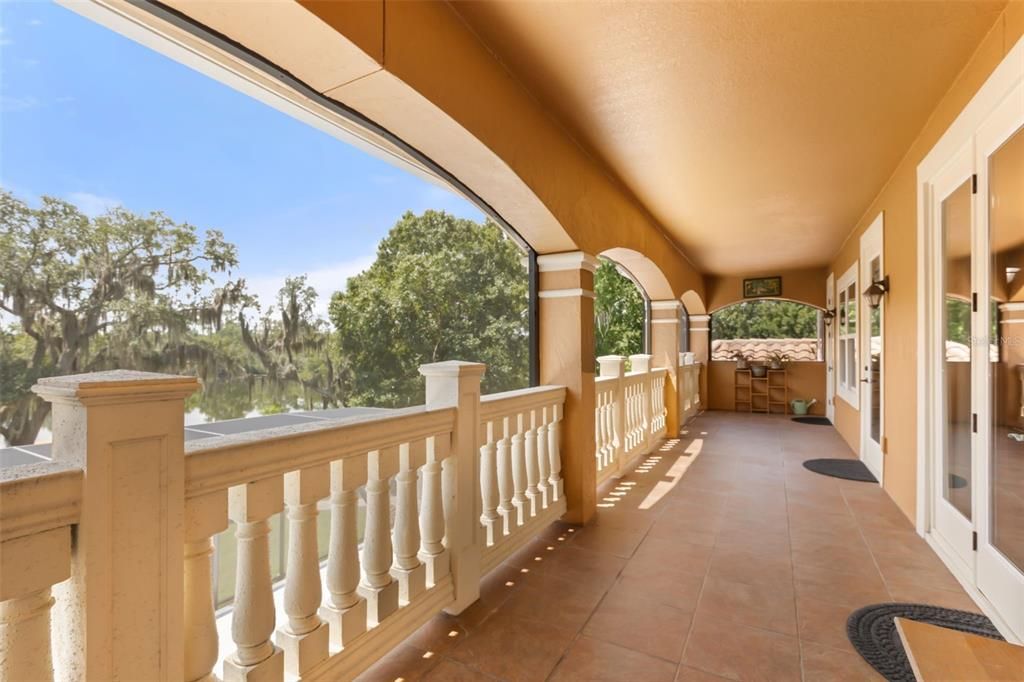 En Venta: $2,795,000 (5 camas, 6 baños, 5794 Pies cuadrados)