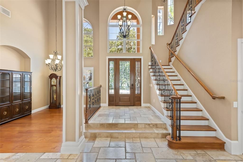 En Venta: $2,795,000 (5 camas, 6 baños, 5794 Pies cuadrados)
