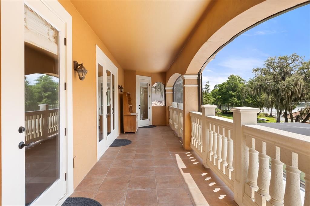 En Venta: $2,795,000 (5 camas, 6 baños, 5794 Pies cuadrados)
