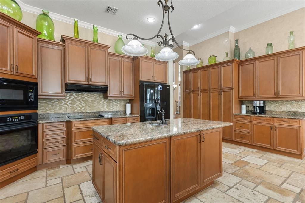 En Venta: $2,795,000 (5 camas, 6 baños, 5794 Pies cuadrados)