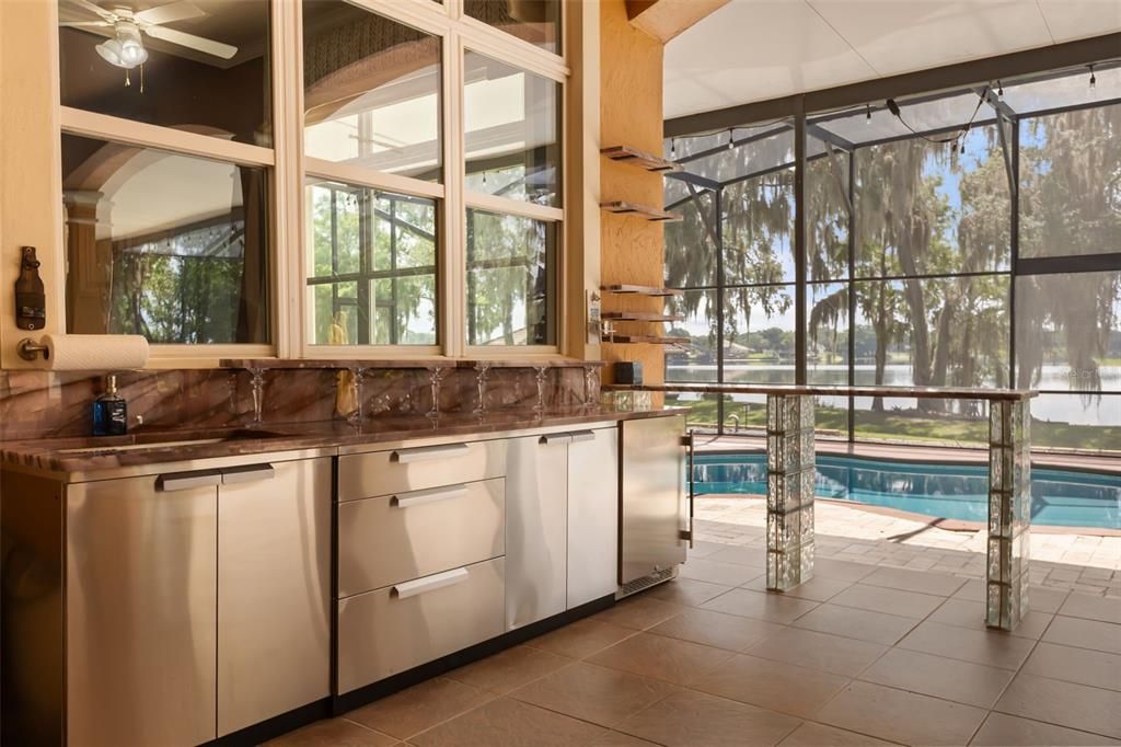 En Venta: $2,795,000 (5 camas, 6 baños, 5794 Pies cuadrados)