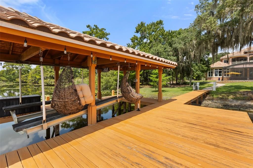 En Venta: $2,795,000 (5 camas, 6 baños, 5794 Pies cuadrados)