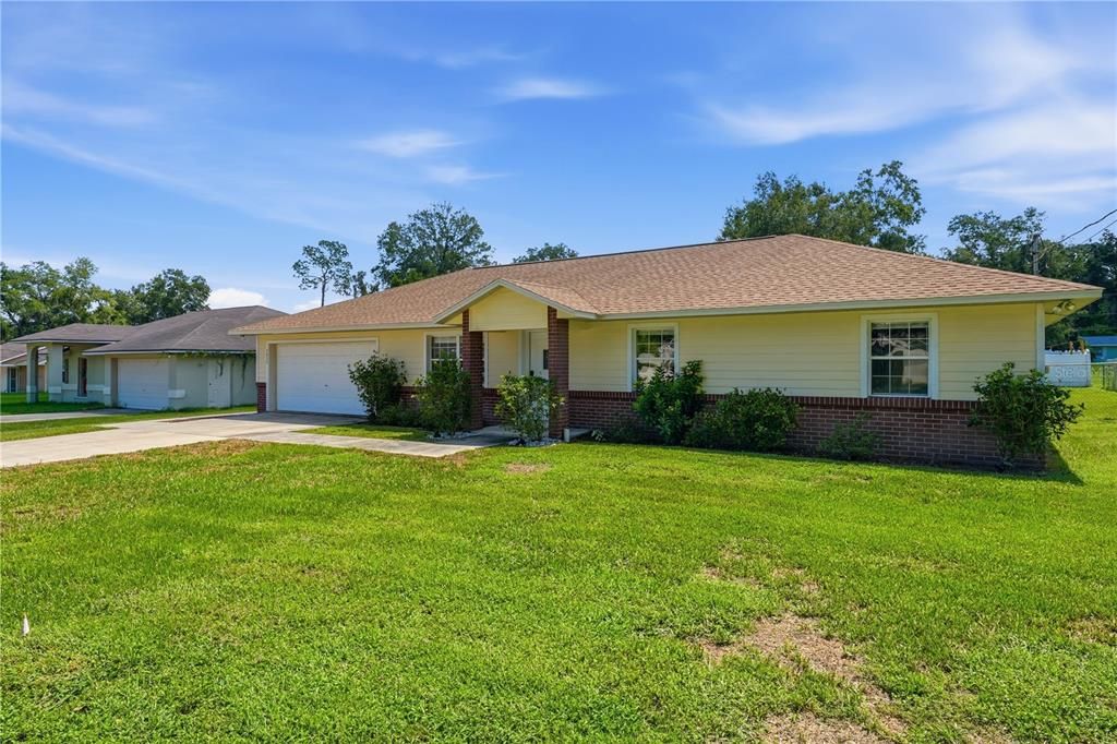 For Sale: $258,000 (3 beds, 2 baths, 1380 Square Feet)