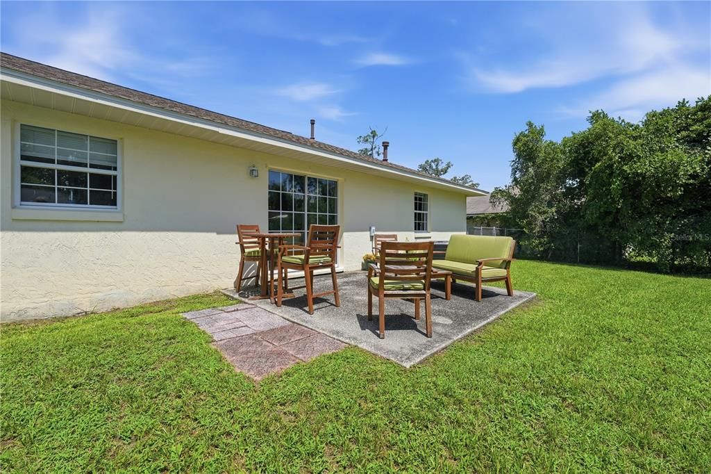 For Sale: $258,000 (3 beds, 2 baths, 1380 Square Feet)