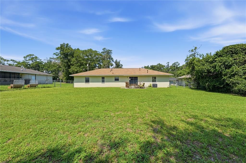 For Sale: $258,000 (3 beds, 2 baths, 1380 Square Feet)