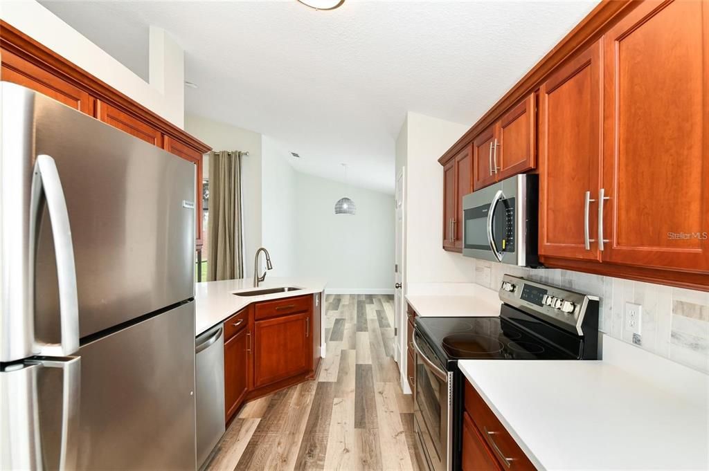 В аренду: $2,950 (3 спален, 2 ванн, 1363 Квадратных фут)