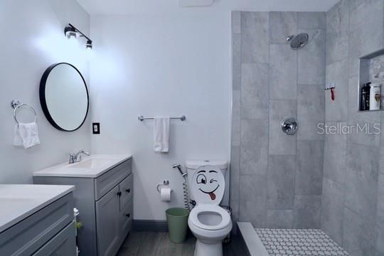 На продажу: $425,000 (3 спален, 2 ванн, 1592 Квадратных фут)